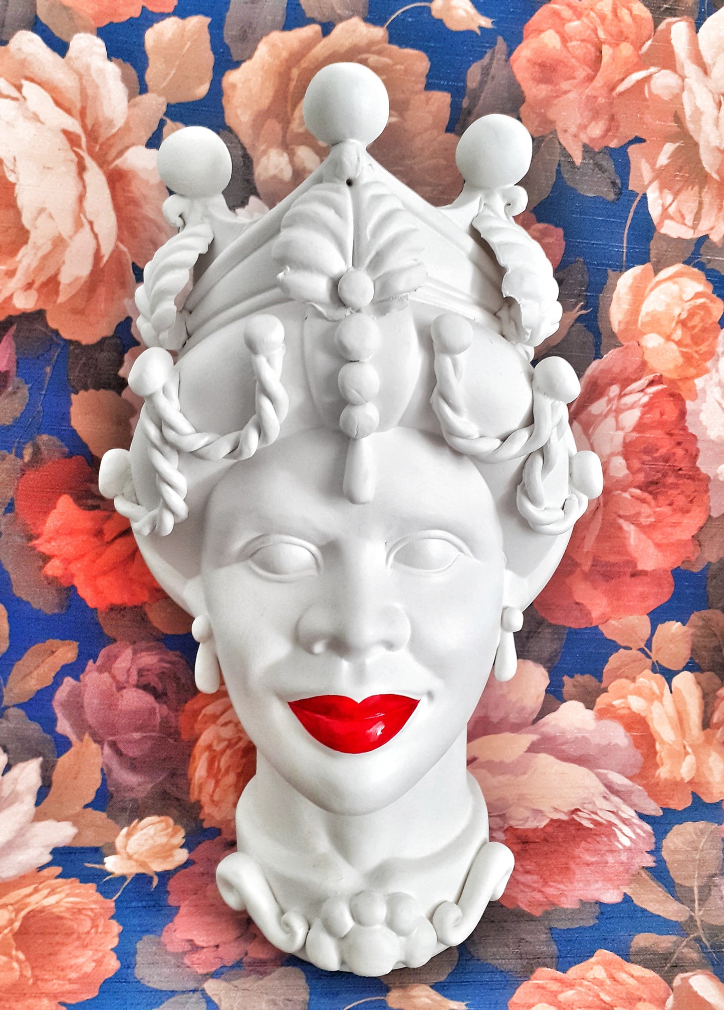 Testa di Moro Maschile in ceramica di Caltagirone (Bianco satinato/Rosso lucido)