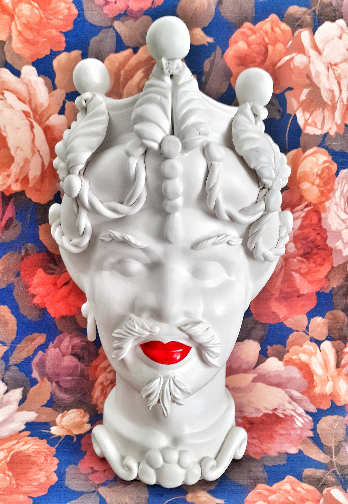 Testa di Moro Maschile in ceramica di Caltagirone (Bianco satinato/Rosso lucido)